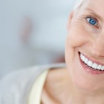 Odontologia para idosos: os principais cuidados que você deve ter com o seu familiar